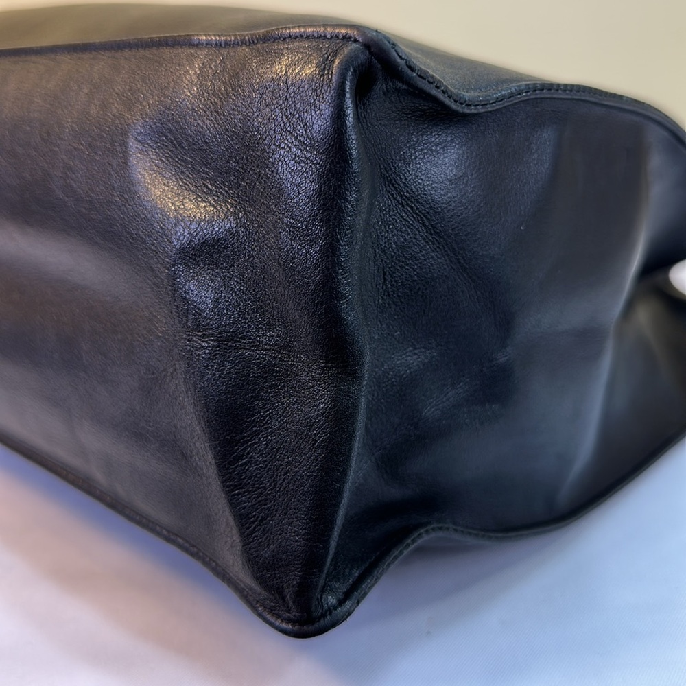 CHANEL CC XL Calfskin Tote With Chunky 24K Goldplated Chain #2 1991-94 COA - Picture 13 of 17